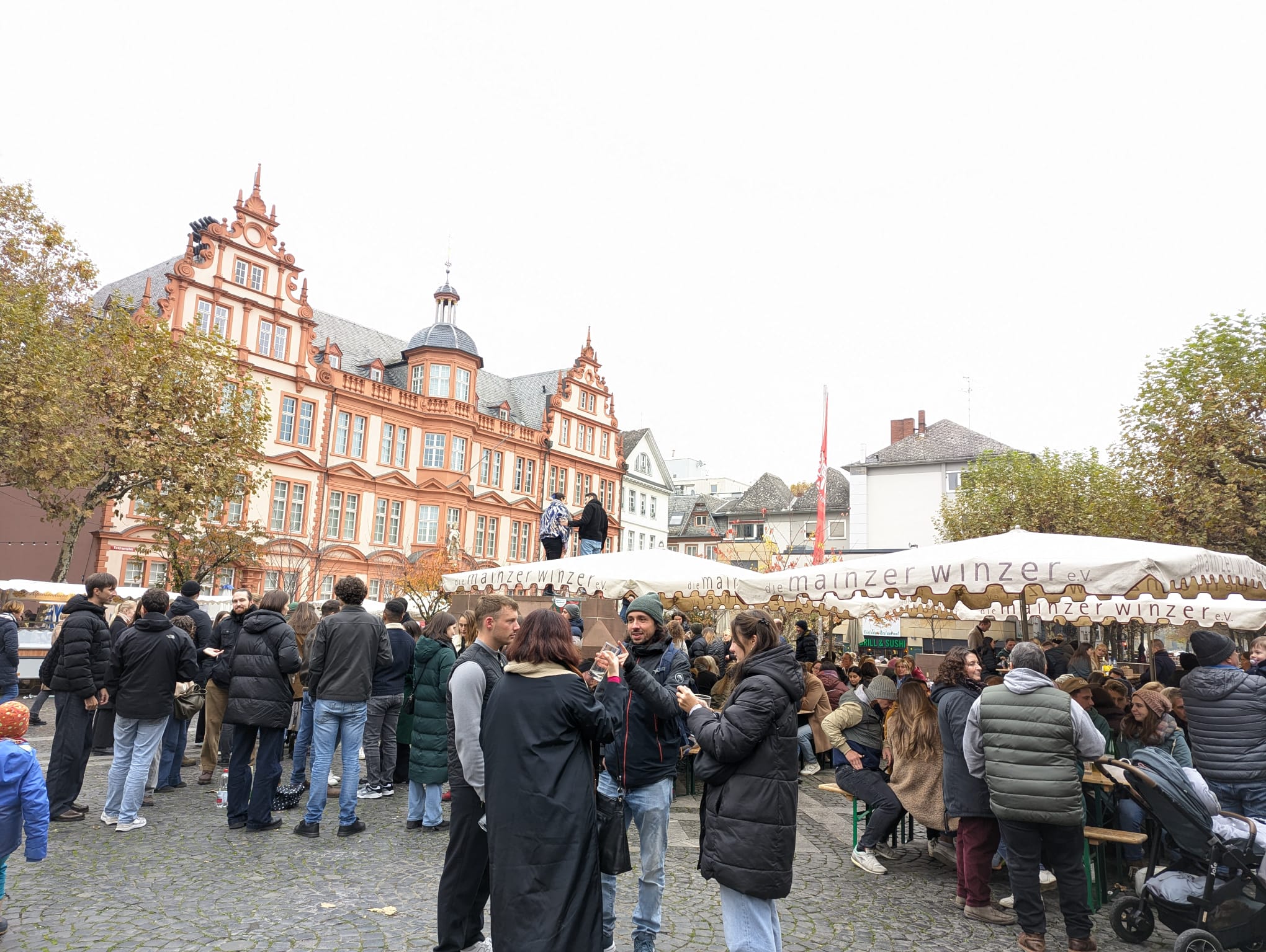 Nach 25 Jahren: Mainzer Marktfrühstück sagt Liebfrauenplatz Goodbye