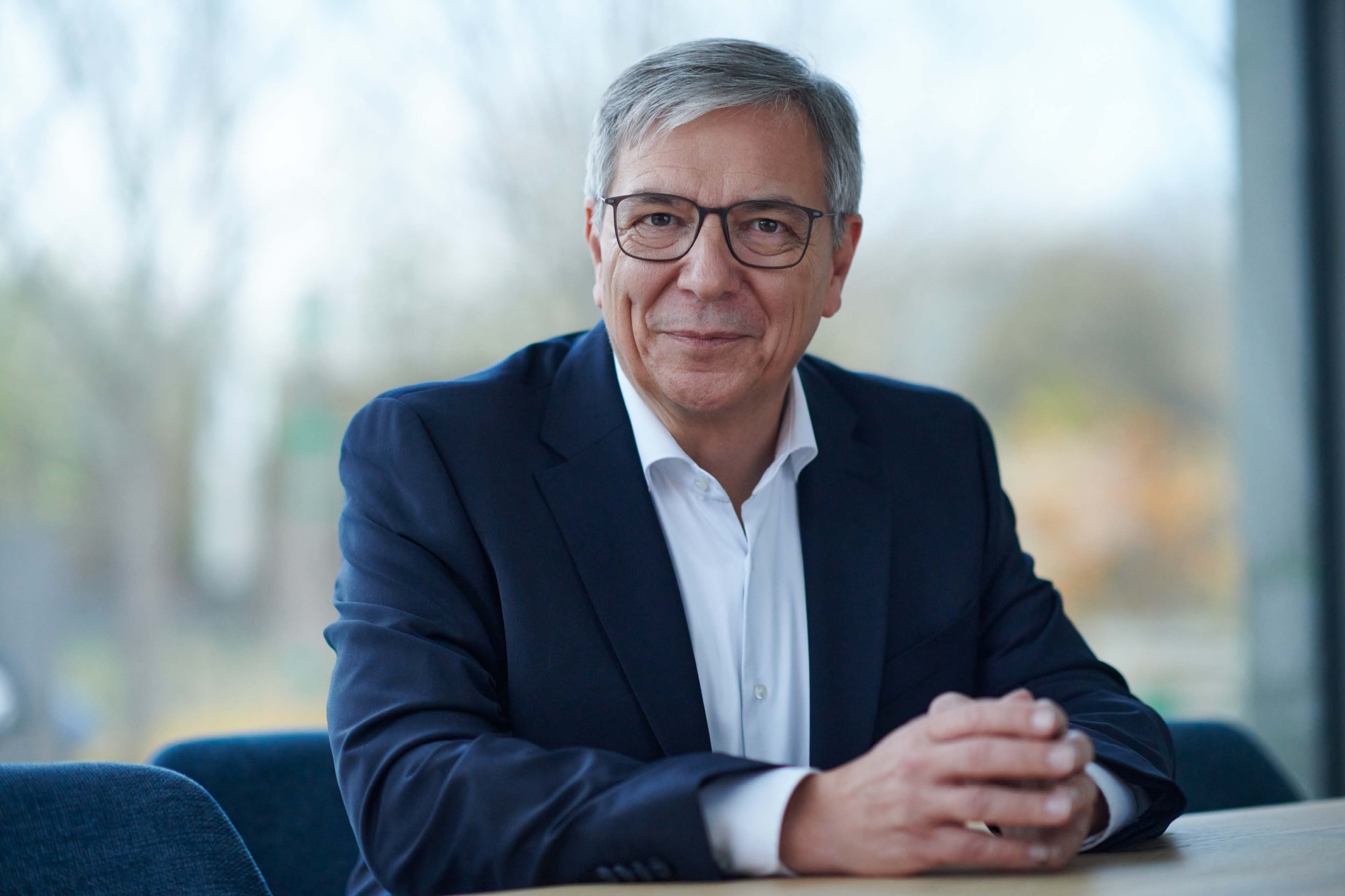 OB-Wahl in Wiesbaden: 5 Fragen an Gert-Uwe Mende