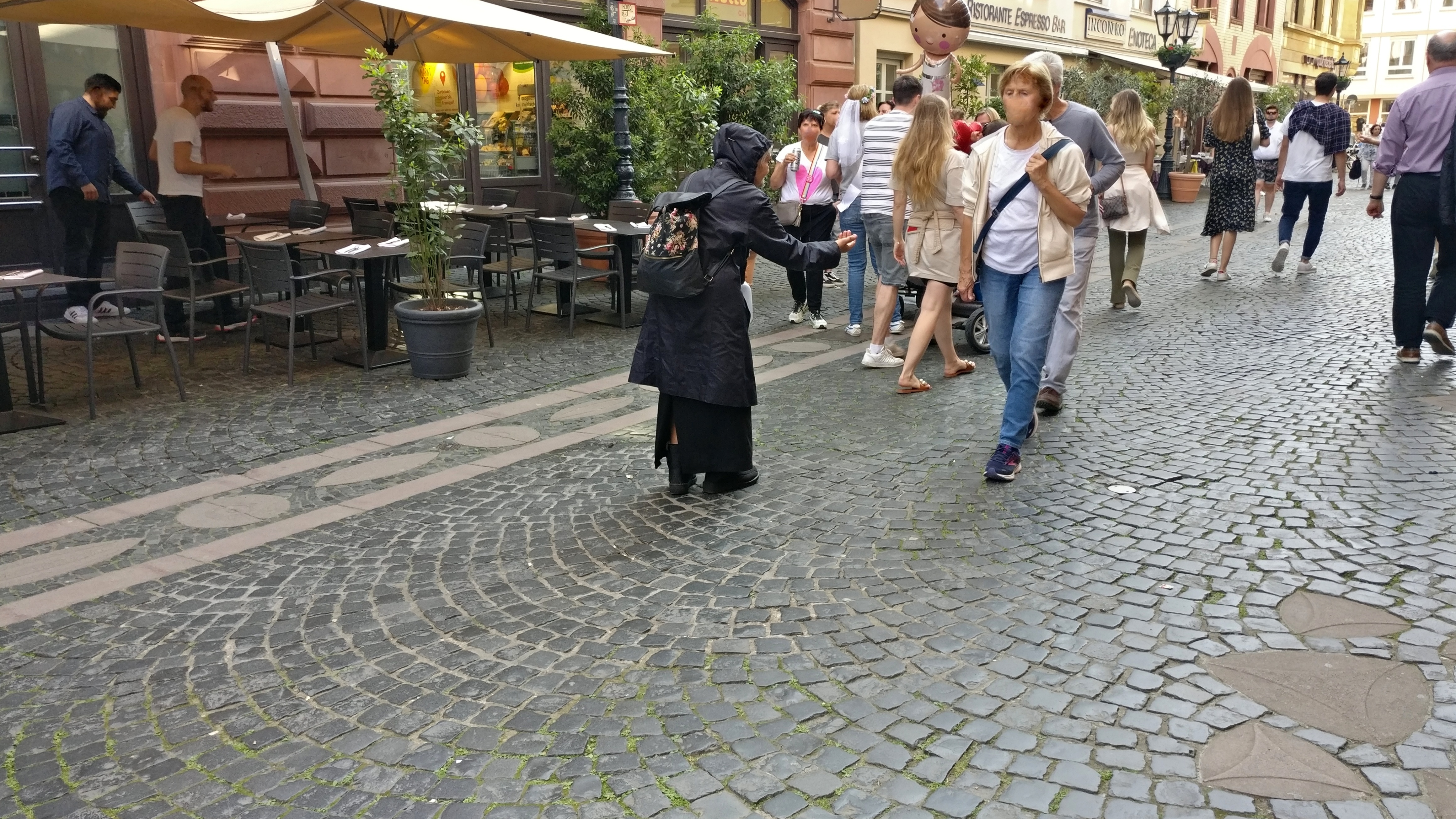 „Agressives Betteln“ in Mainz: Mit diesen Strafen müssen Bettler rechnen