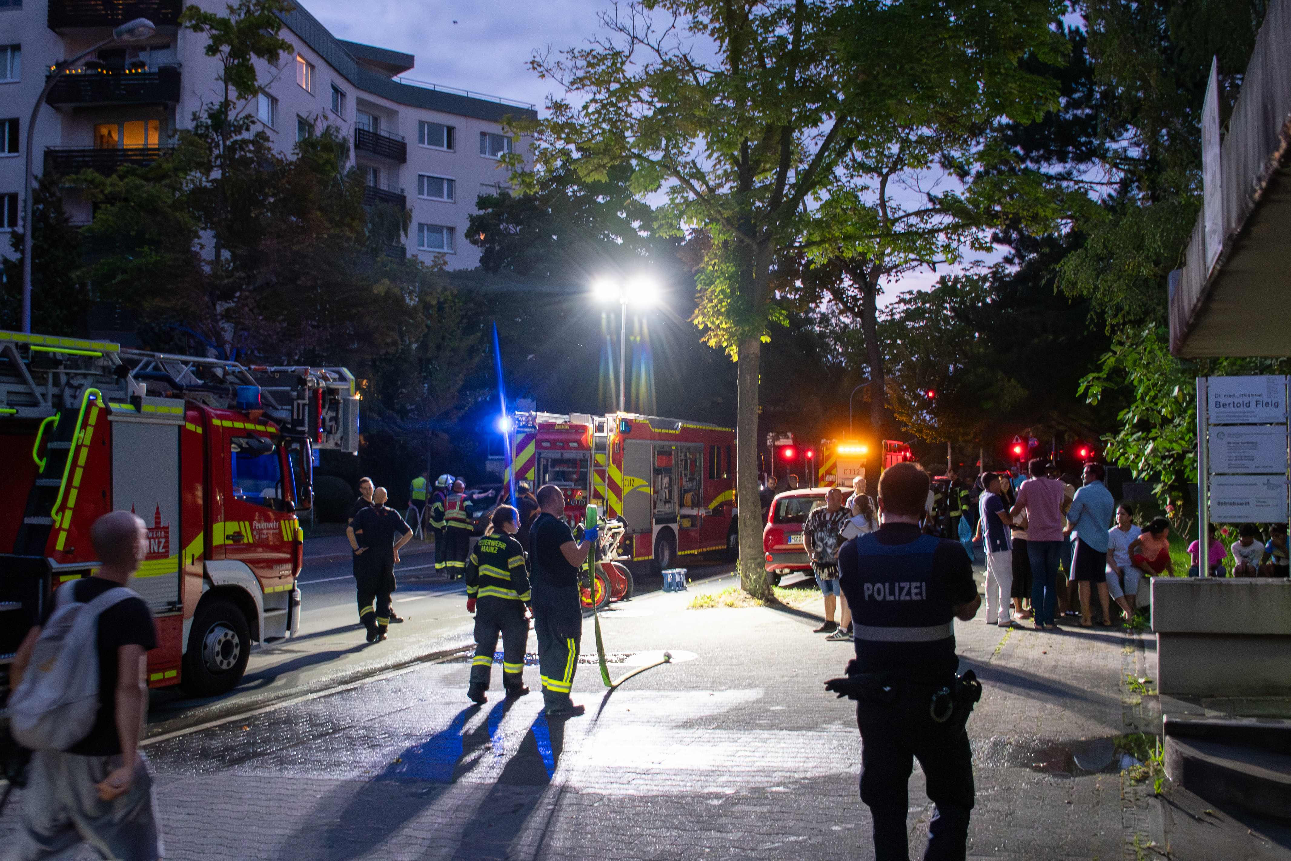 Brand am Klinikum Mainz – Feuerwehr im Großeinsatz