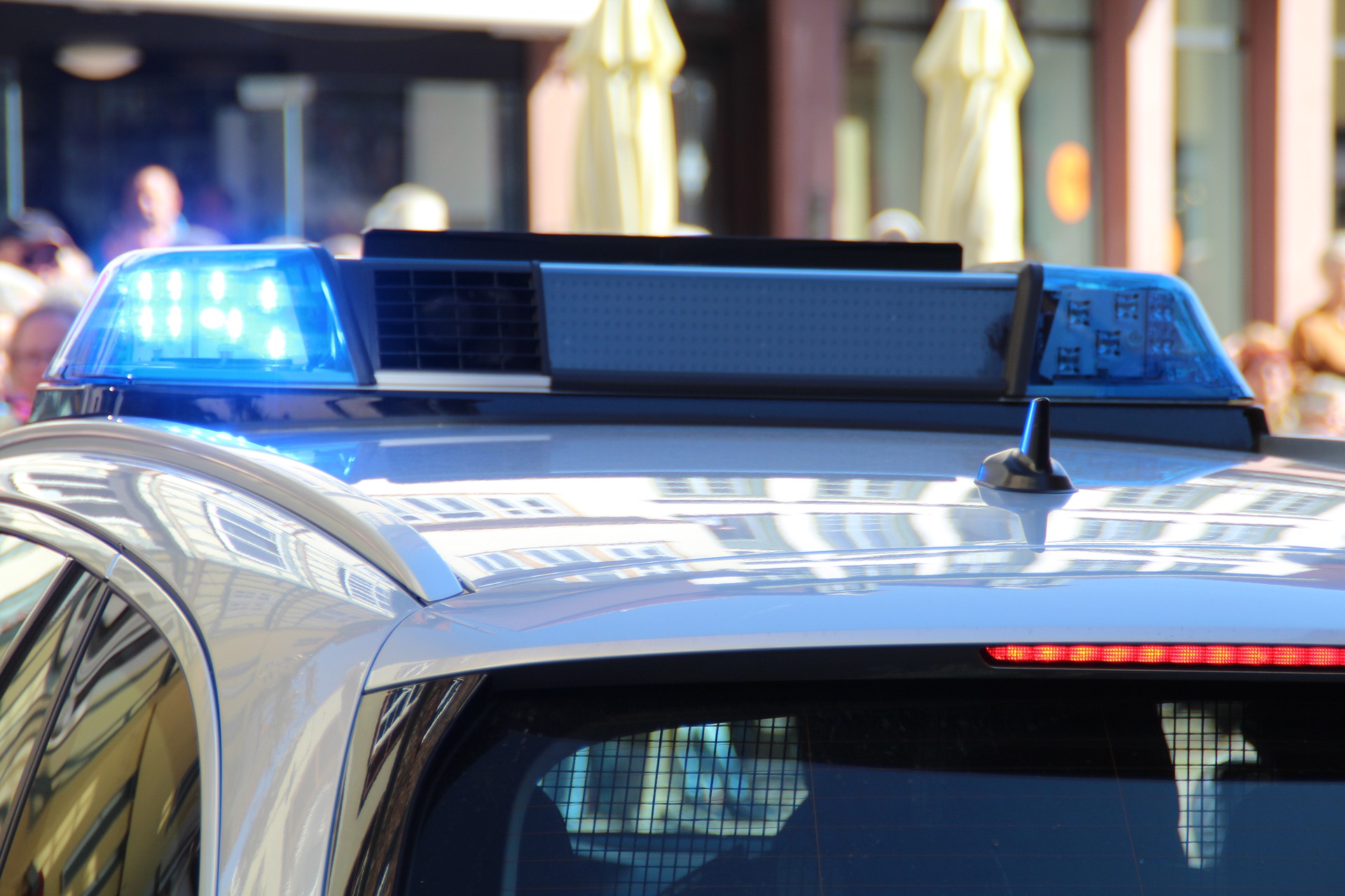 Auto mit illegal verbautem Blaulicht auf A60 bei Bingen unterwegs